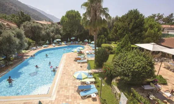 Katre Hotel 4* | Fetije
