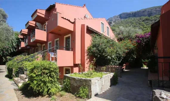 Katre Hotel 4* | Fetije
