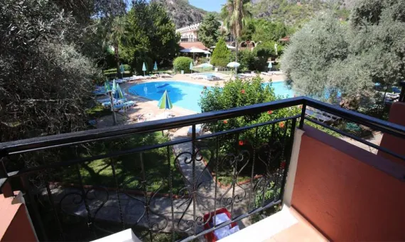Katre Hotel 4* | Fetije