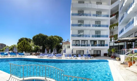 Ponz Hotel 3* | Kusadasi