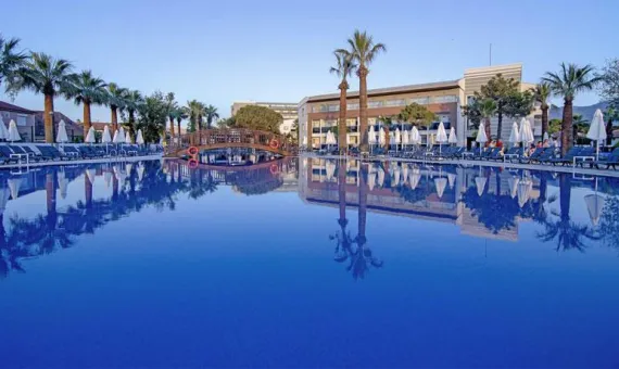 Palm Wings Beach Resort &amp; Spa 5* | Kusadasi