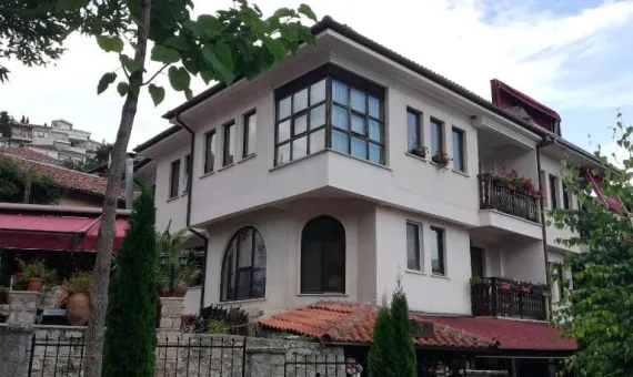 Vila Natalia