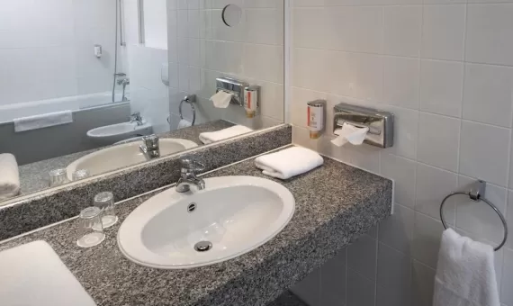 Hotel Mardin 3* - Berlin + Hotel 2*/3* - Krakov