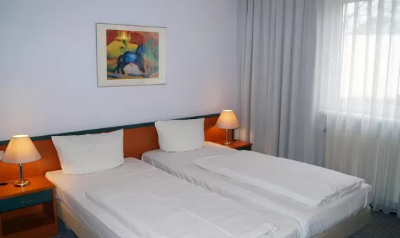 Hotel Mardin 3* - Berlin + Hotel 2*/3* - Krakov