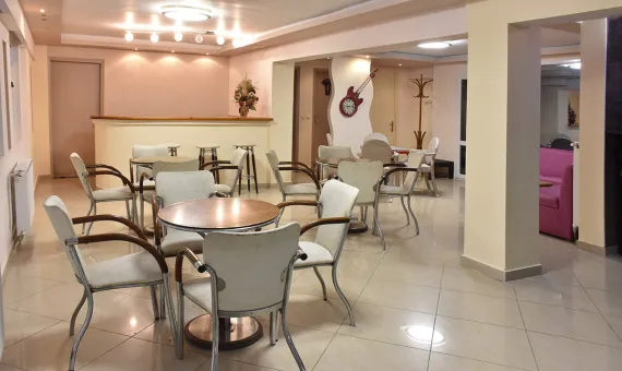 HOTEL PLAZA 2*
