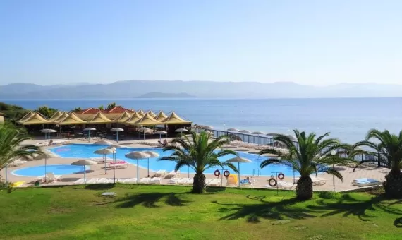 SEA GARDENS RESORT 3* - sa doručkom i bazenom na plaži  - NOVO!