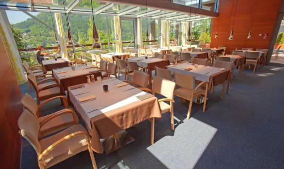 HOTEL CREINA