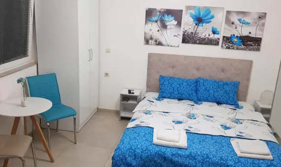 Antonio Apartments