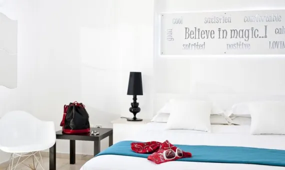 Aqua Vatos Hotel 3* | Santorini