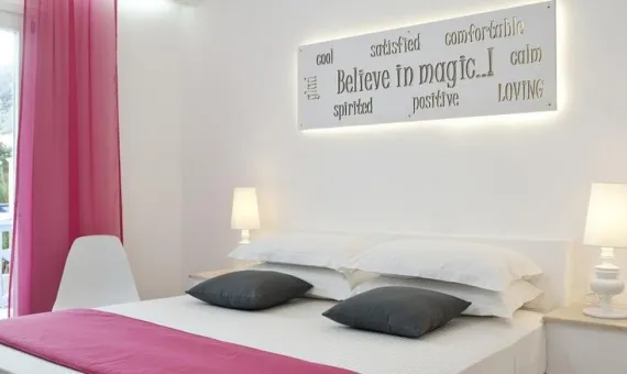 Aqua Vatos Hotel 3* | Santorini