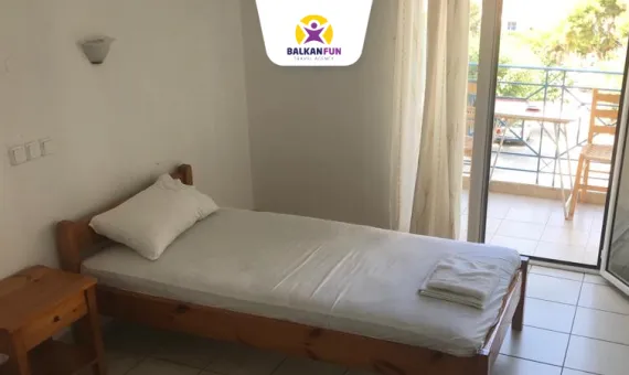 HOTEL AGNANTI