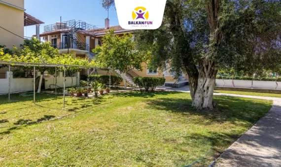 NIKOS APARTMENTS