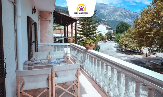 VILA KIKI STUDIOS &amp; APTS