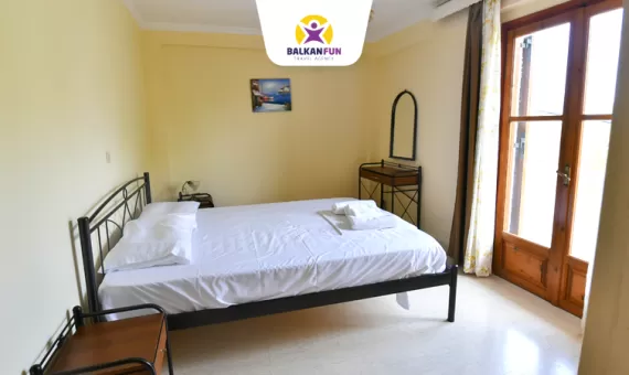 VILA KIKI STUDIOS &amp; APTS