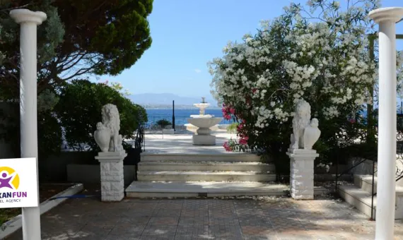 HOTEL MON REPOS 3*