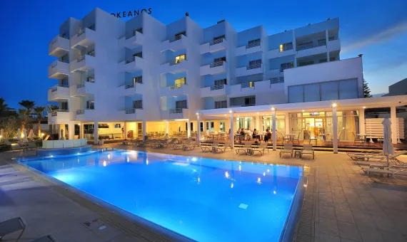 Okeanos Beach Boutique Hotel 4* | Aja Napa