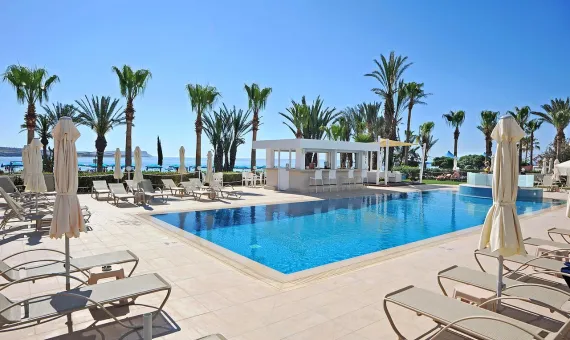 Okeanos Beach Boutique Hotel 4* | Aja Napa