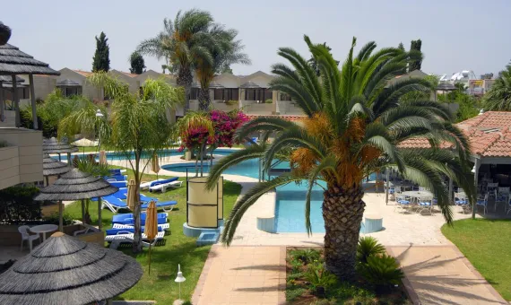 Palm Beach Hotel 4* | Larnaka