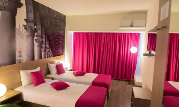 Hotel ibis Styles Skopje 4* 