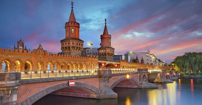 Oberbaum most i reka u Berlinu