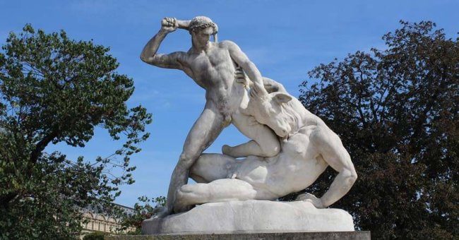 knosos minotaur